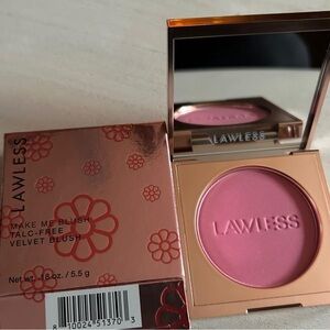 LAWLESS Make Me Blush Velvet Blush